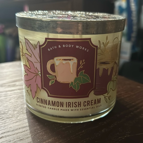 Bath & Body Works Other - Bath&Body works cinnamon Irish cream 3wick candle